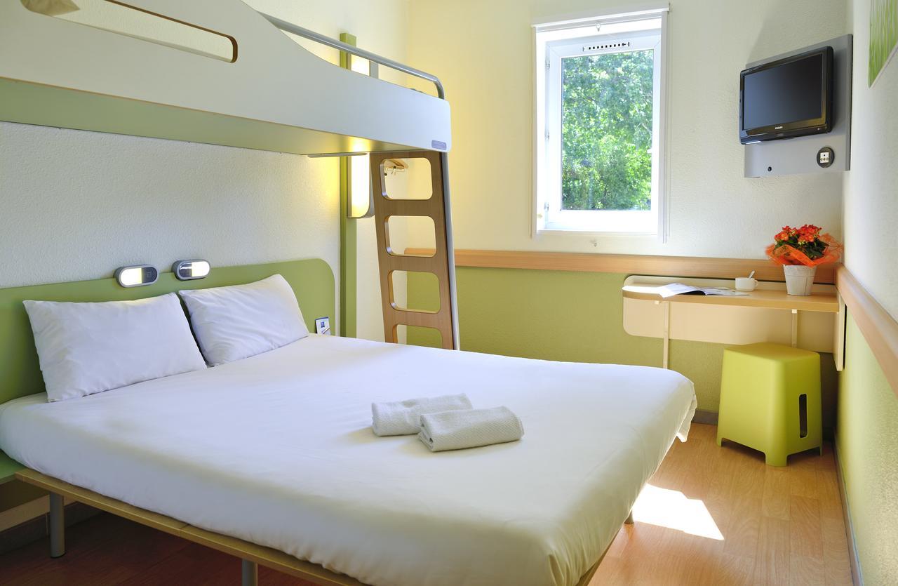 Hotel Ibis Budget Lyon Sud Saint-Fons A7 Luaran gambar